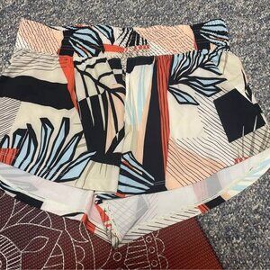 DSG Women's High Rise Stride Shorts 2.0 size Large